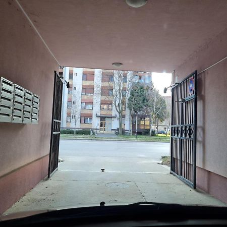 Apartman Karibo ソンボル エクステリア 写真